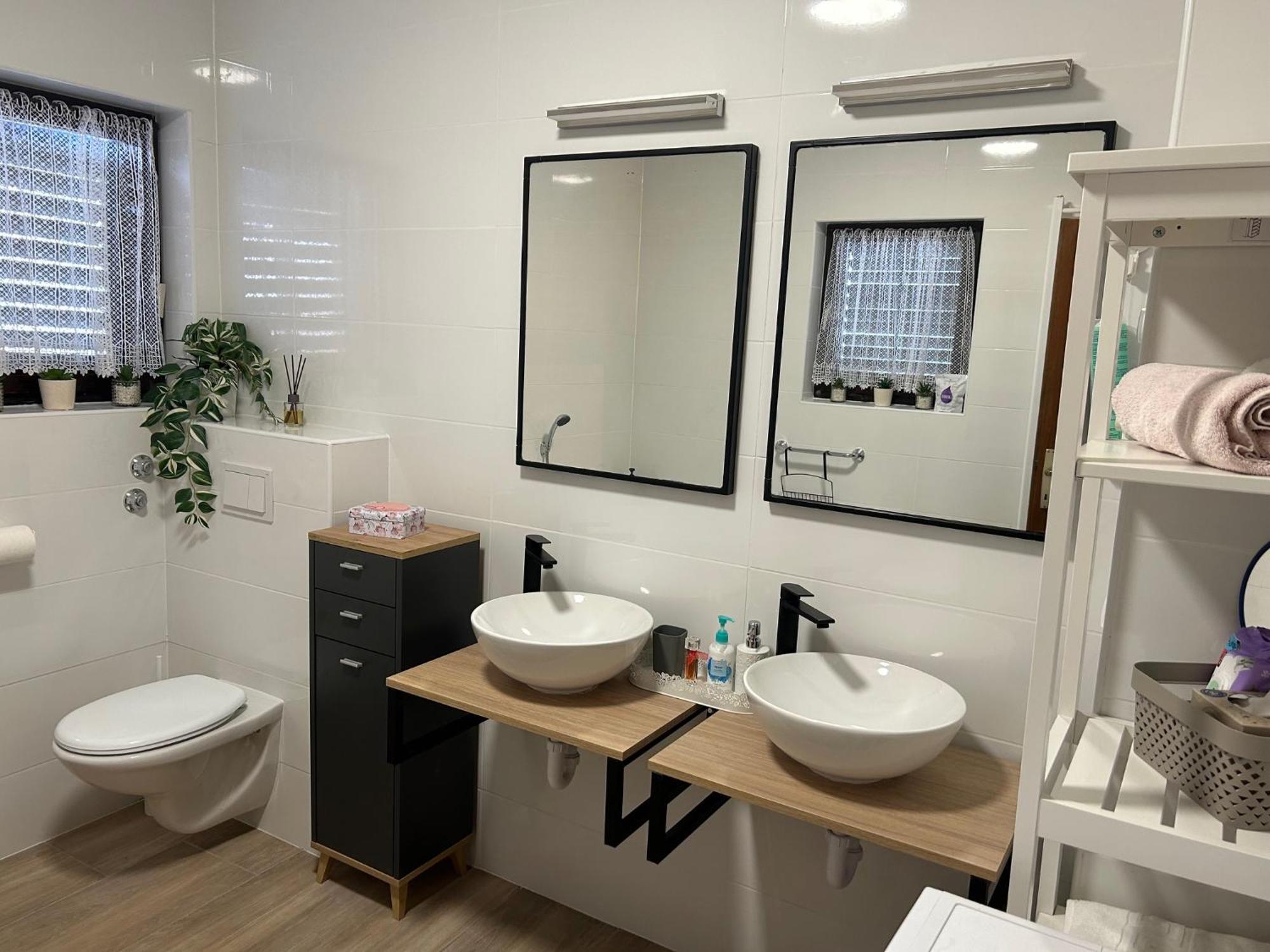 Starlight House Leilighet Bjelovar Eksteriør bilde